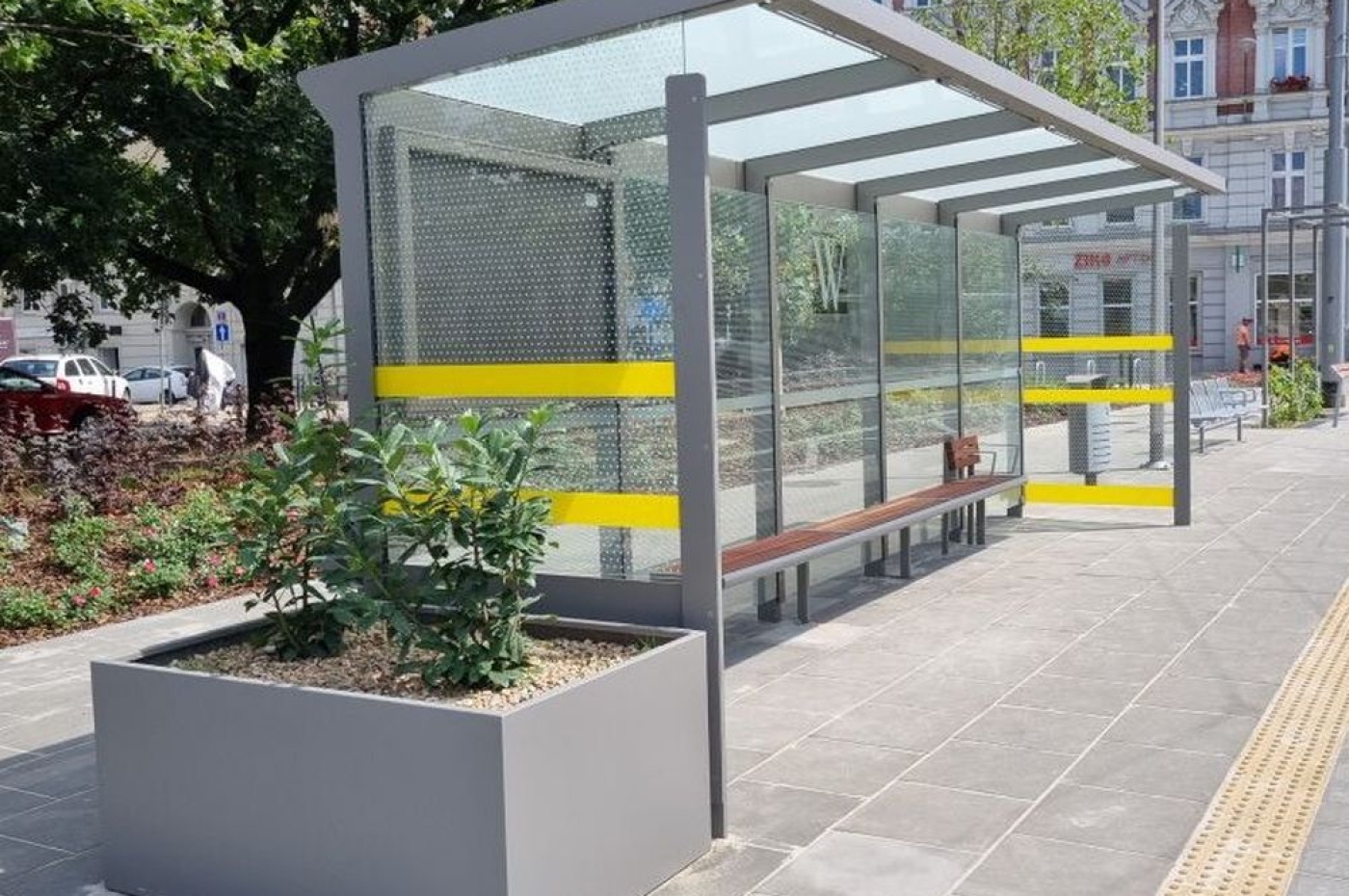 WT/KP-A 4 przęsłowa wiata przystankowa wrocławska