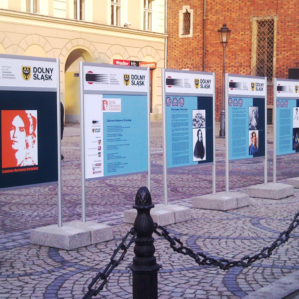 Syelaż ekspozycyjny wystawienniczy OUTDOOR B